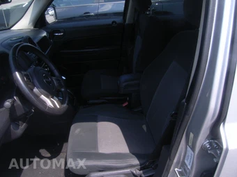 2011 Jeep Patriot Latitude - miniatura 5