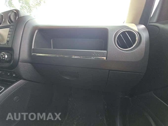 2011 Jeep Patriot Latitude X - miniatura 19