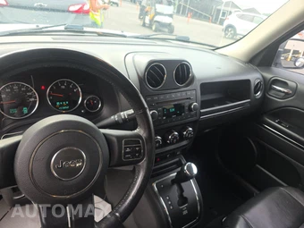 2011 Jeep Patriot Latitude X – miniatura 11