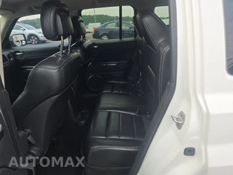 2011 Jeep Patriot Latitude X – miniatura 13