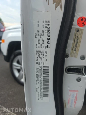 2011 Jeep Patriot Latitude X – miniatura 14