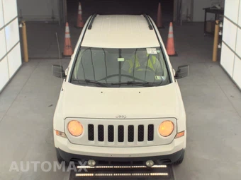 2011 Jeep Patriot Sport - miniatura 2