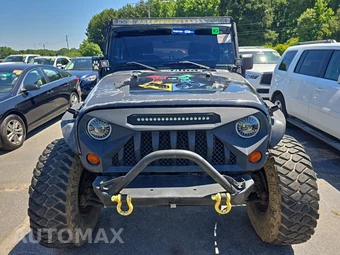 2011 Jeep Wrangler Rubicon - miniatura 2
