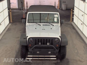 2011 Jeep Wrangler Sport – miniatura 2