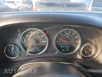 2011 Jeep Wrangler Sport - miniatura 12