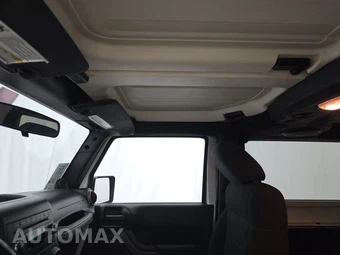 2011 Jeep Wrangler Sport - miniatura 17