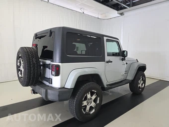 2011 Jeep Wrangler Sport - miniatura 4