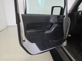 2011 Jeep Wrangler Sport - miniatura 9