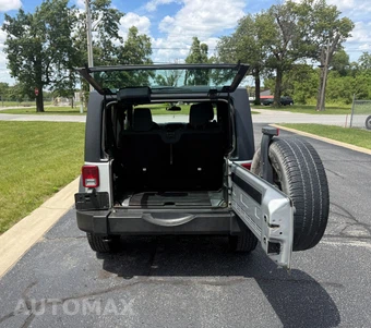 2011 Jeep Wrangler Sport - miniatura 11