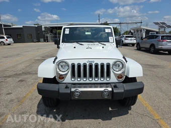 2011 Jeep Wrangler Unlimited Mojave Edition - miniatura 2