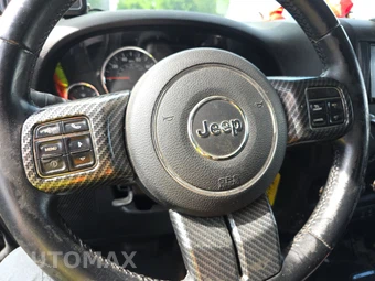 2011 Jeep Wrangler Unlimited Rubicon – miniatura 10