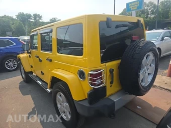 2011 Jeep Wrangler Unlimited Sahara - miniatura 6