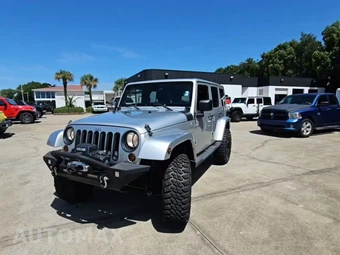 2011 Jeep Wrangler Unlimited Sahara