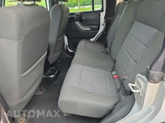 2011 Jeep Wrangler Unlimited Sport - miniatura 16