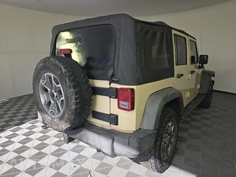 2011 Jeep Wrangler Unlimited Sport - miniatura 4