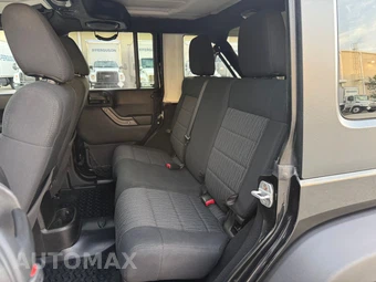 2011 Jeep Wrangler Unlimited Sport - miniatura 17
