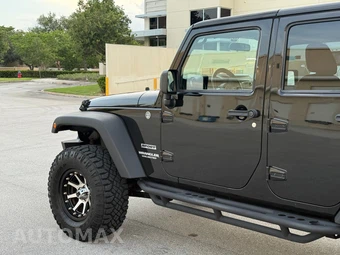 2011 Jeep Wrangler Unlimited Sport - miniatura 38