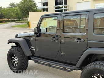2011 Jeep Wrangler Unlimited Sport - miniatura 39