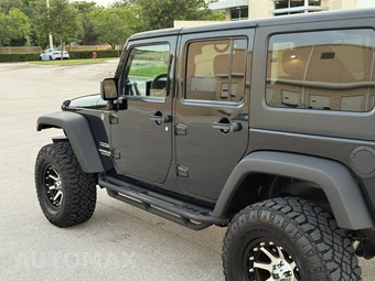 2011 Jeep Wrangler Unlimited Sport - miniatura 41