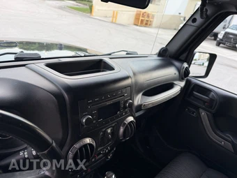 2011 Jeep Wrangler Unlimited Sport - miniatura 86