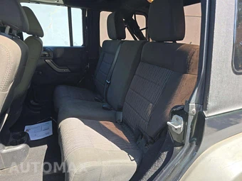 2011 Jeep Wrangler Unlimited Sport - miniatura 13
