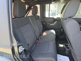 2011 Jeep Wrangler Unlimited Sport - miniatura 16