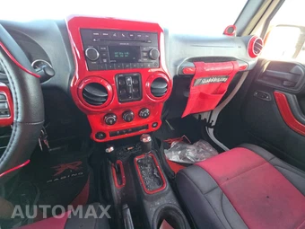 2011 Jeep Wrangler Unlimited Sport - miniatura 11
