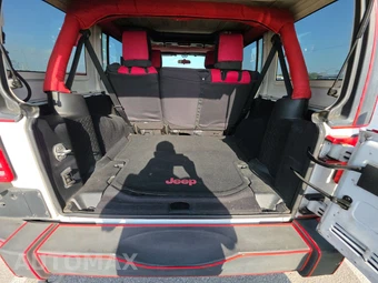 2011 Jeep Wrangler Unlimited Sport - miniatura 16