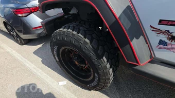 2011 Jeep Wrangler Unlimited Sport - miniatura 25