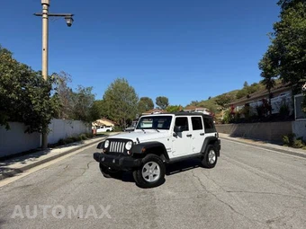 2011 Jeep Wrangler Unlimited Sport - miniatura 3