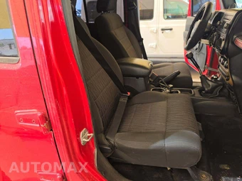 2011 Jeep Wrangler Unlimited Sport - miniatura 18