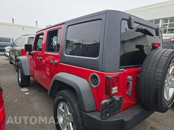 2011 Jeep Wrangler Unlimited Sport - miniatura 2