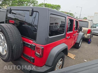 2011 Jeep Wrangler Unlimited Sport - miniatura 3