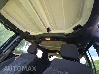2011 Jeep Wrangler Unlimited Sport - miniatura 11