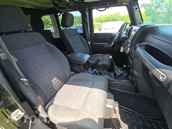 2011 Jeep Wrangler Unlimited Sport - miniatura 18