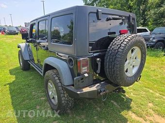 2011 Jeep Wrangler Unlimited Sport - miniatura 2