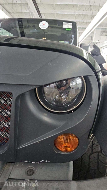 2011 Jeep Wrangler Unlimited Sport - miniatura 27