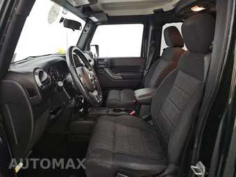 2011 Jeep Wrangler Unlimited Sport - miniatura 7
