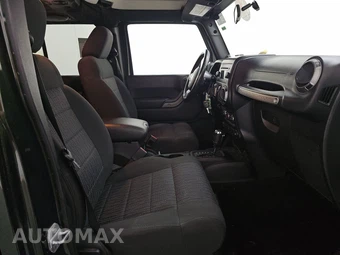 2011 Jeep Wrangler Unlimited Sport - miniatura 8