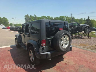 2011 Jeep Wrangler Unlimited Sport - miniatura 2
