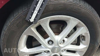 2011 Kia Forte EX Hatchback – miniatura 47