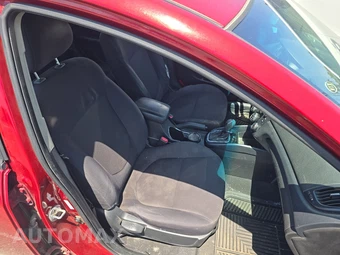 2011 Kia Forte EX Hatchback – miniatura 8