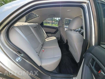 2011 Kia Forte EX Sedan – miniatura 16
