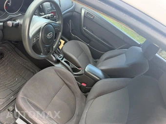 2011 Kia Forte Koup EX - miniatura 9