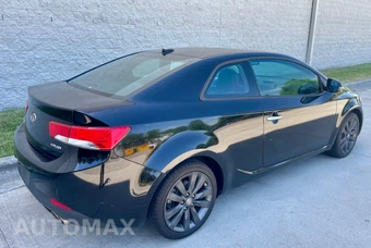2011 Kia Forte Koup SX Coupe - miniatura 3