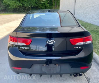 2011 Kia Forte Koup SX Coupe - miniatura 31