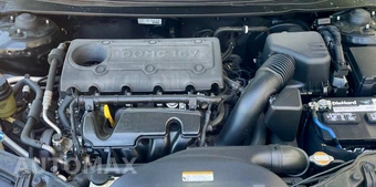 2011 Kia Forte Koup SX Coupe - miniatura 33