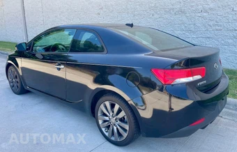 2011 Kia Forte Koup SX Coupe - miniatura 4