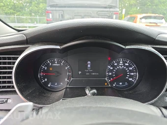 2011 Kia Optima SX – miniatura 12