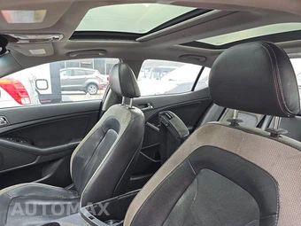 2011 Kia Optima SX – miniatura 17